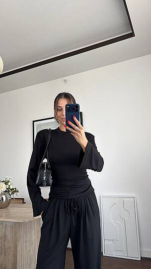 Vatkalı Siyah Bluz Pantolon Takım  - 3
